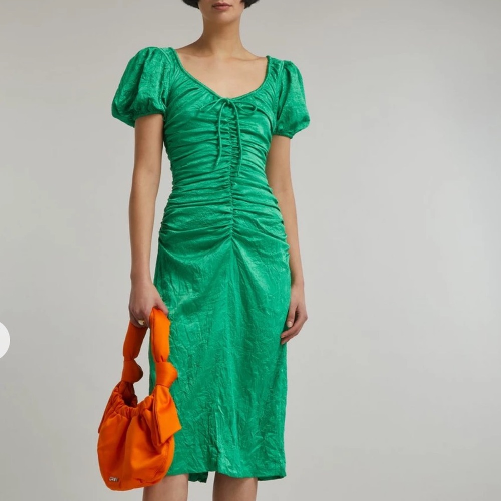 Sold - GANNI 
V-Neck Mini Dress
Size: XS